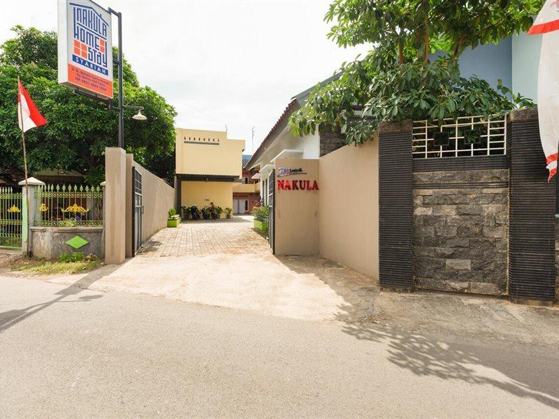 Reddoorz Syariah Near Rsud Tuban Hotel Exterior photo
